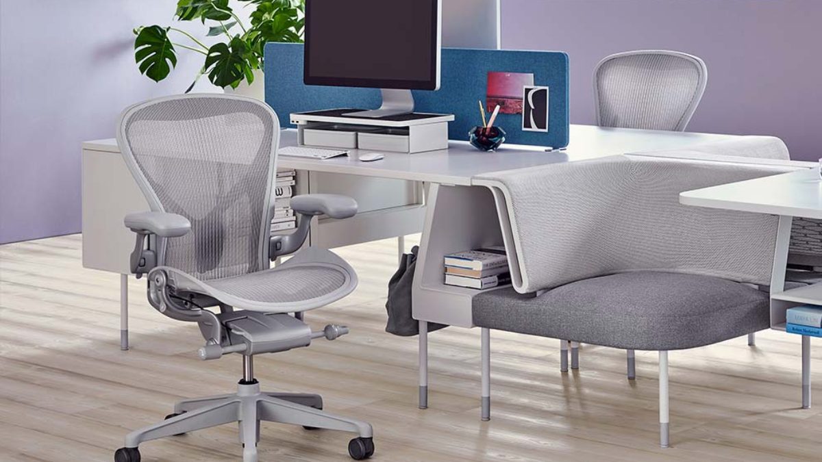 best comfortable computer chairs for designers  design with red