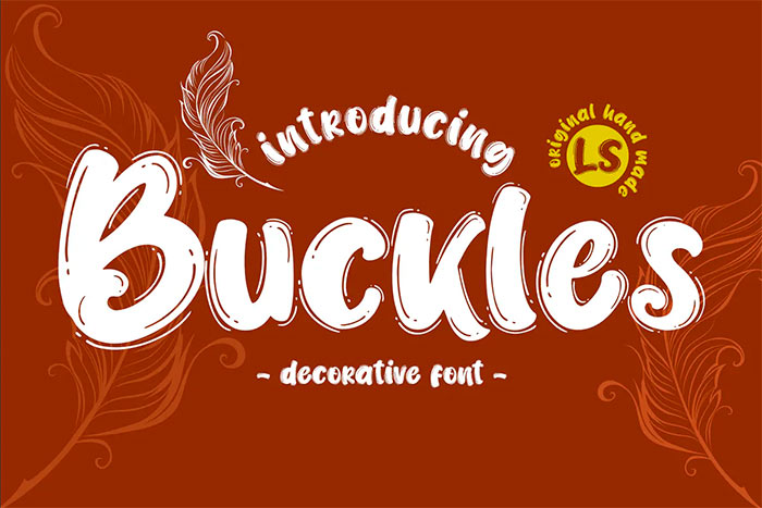 Buckles - Playful Font